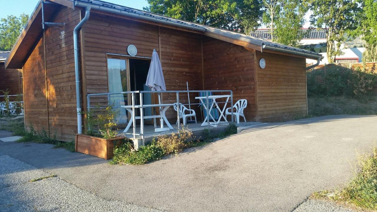 Hotel Vvf Les Ecrins Champsaur Saint-Bonnet-en-Champsaur Exterior foto